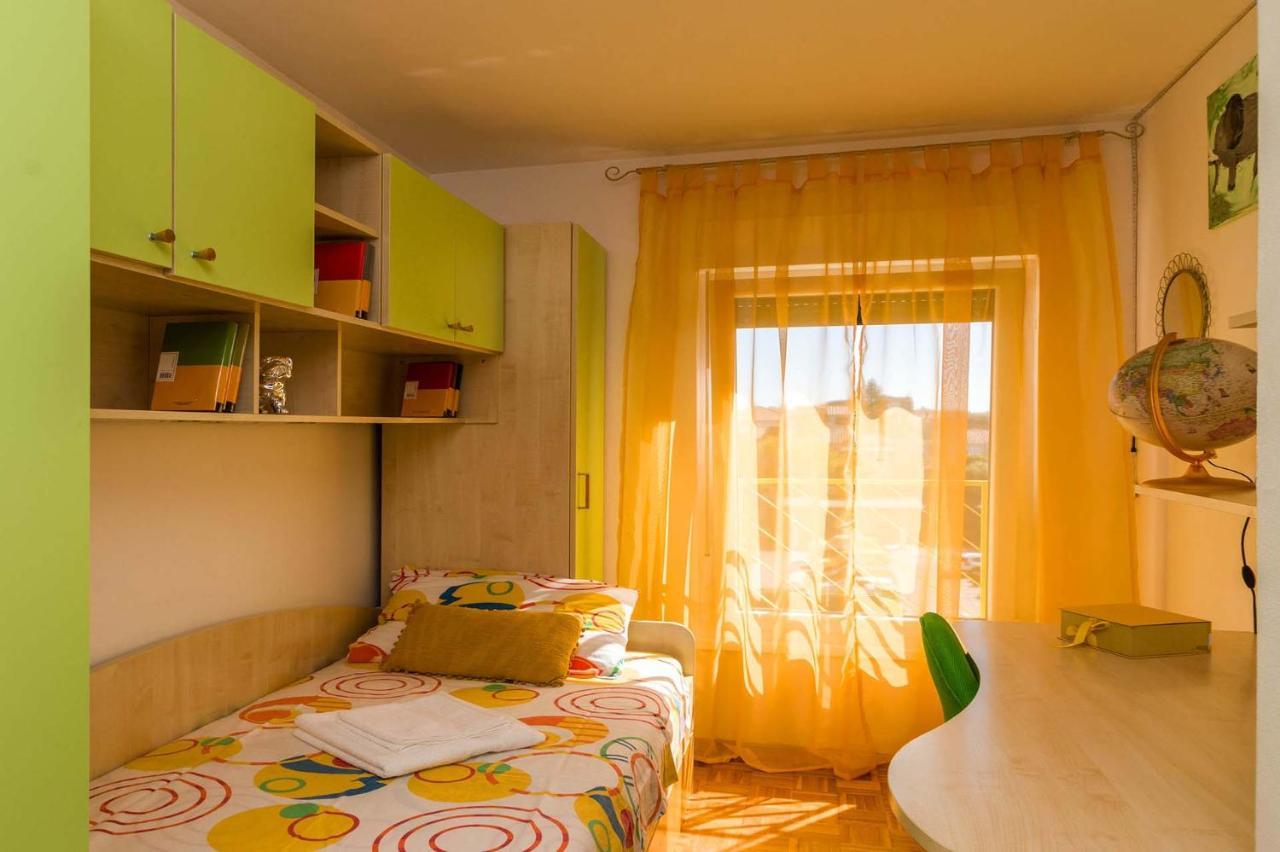 Apartment Many Pula Exterior photo